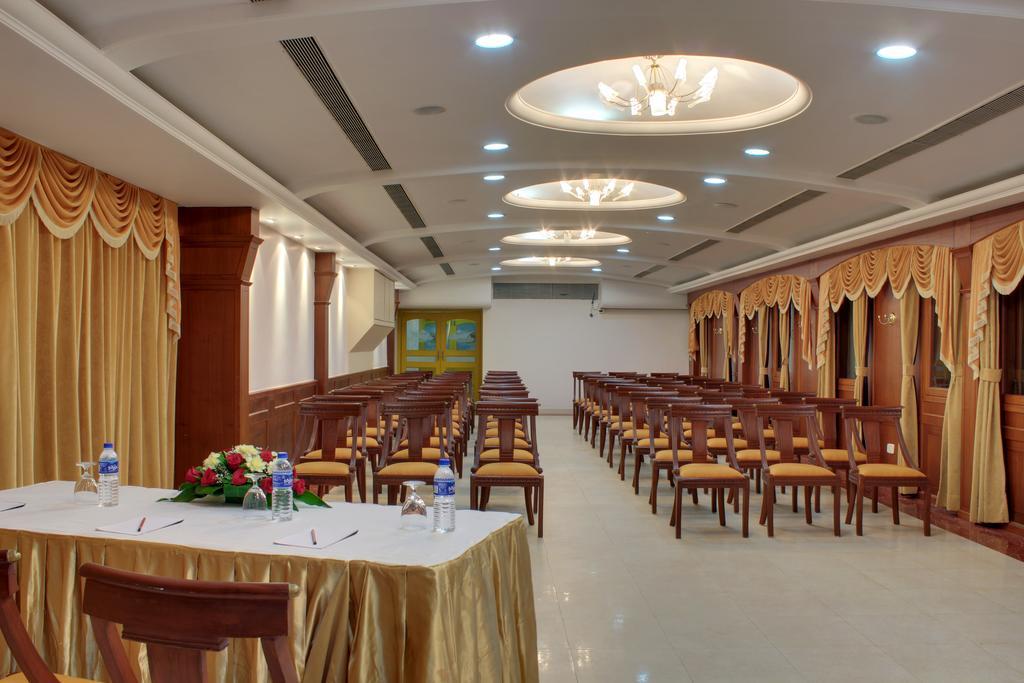 Longuinhos Beach Resort Colva Zewnętrze zdjęcie